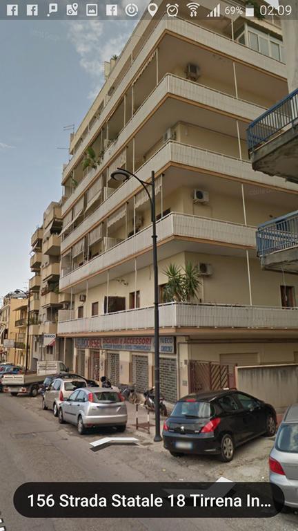 Monolocale Seaside Apartment Reggio di Calabria Exterior foto